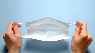 Covid : quelles mesures sanitaires faut-il continuer d’appliquer ? 
