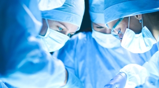 Cancer de la mâchoire : la reconstruction mandibulaire