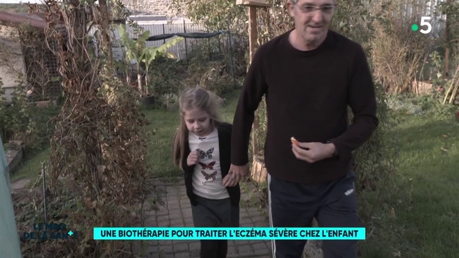 Une biothérapie pour traiter l'eczéma sévère chez l'enfant