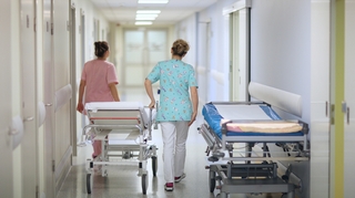 Les soignants non vaccinés bientôt réintégrés ?