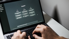 ChatGPT, une intelligence artificielle prête à remplacer les médecins ?