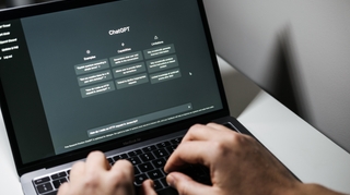 ChatGPT, une intelligence artificielle prête à remplacer les médecins ?