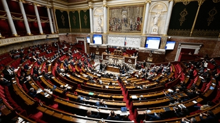 Accès élargi à l'aide à mourir : qui pourrait y avoir droit avec la nouvelle loi ?