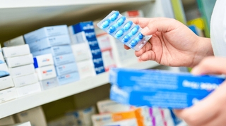 Actifed, Humex, Dolirhume... Huit traitements anti-rhume disparaissent de la vente libre