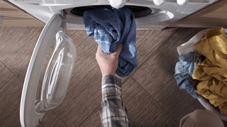 À quelle fréquence faut-il laver ses vêtements ?